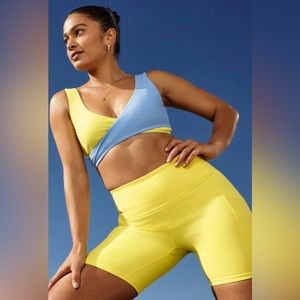 NWT Fabletics Enthrall 2-Piece Outfit Small